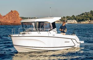 2024 Quicksilver 625 PILOTHOUSE
