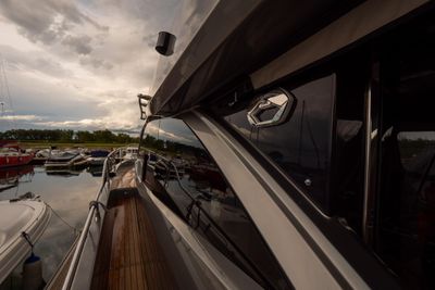 Yacht