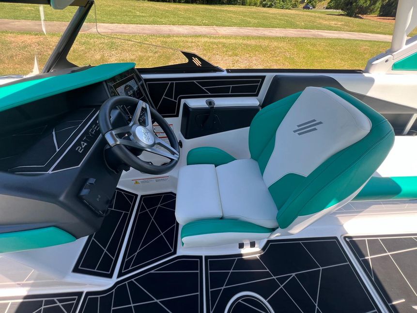 2022 ATX Surf Boats 24s Ski and Wakeboard for sale - YachtWorld