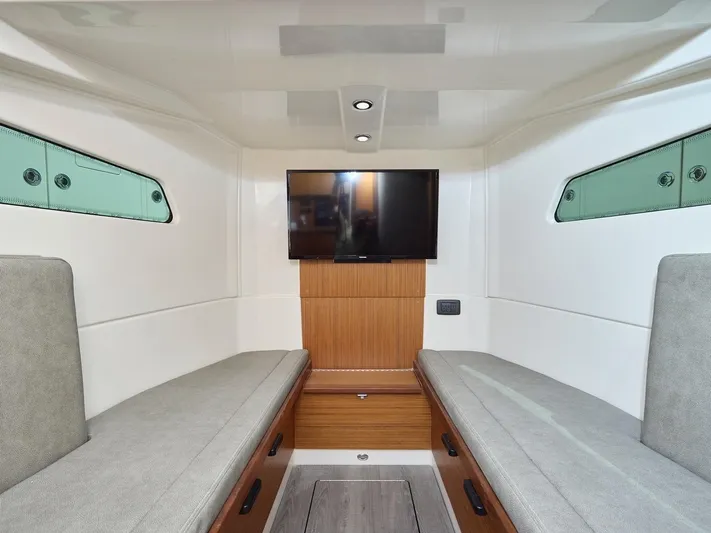 Solace41 Yacht Photos Pics 