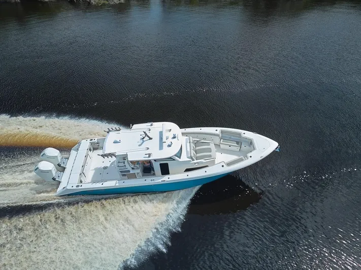 Solace41 Yacht Photos Pics 