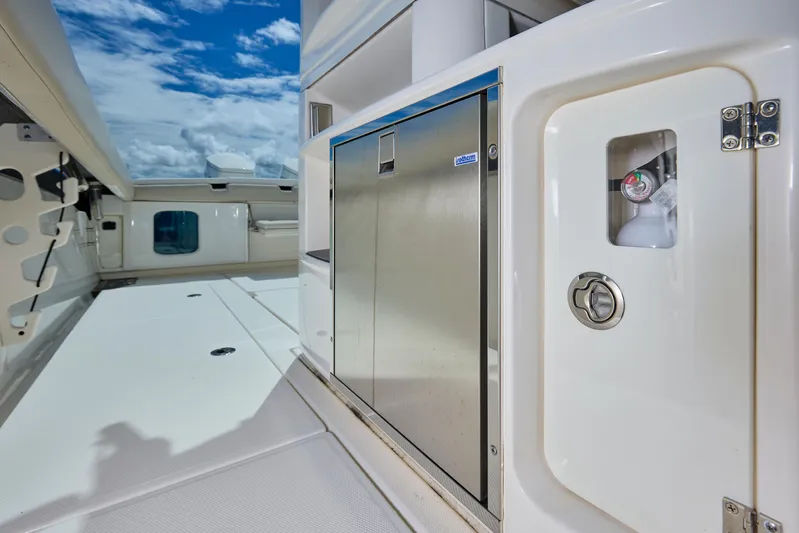 Solace41 Yacht Photos Pics 