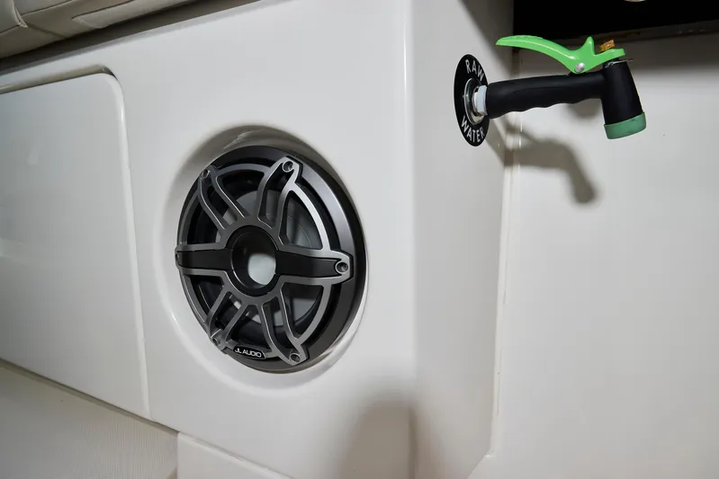 Solace41 Yacht Photos Pics 