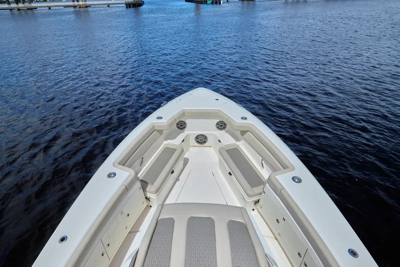 Solace41 Yacht Photos Pics 