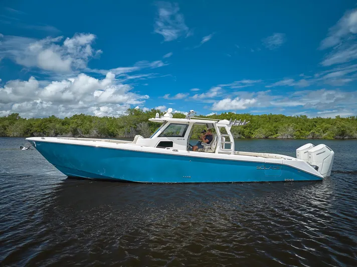 Solace41 Yacht Photos Pics 