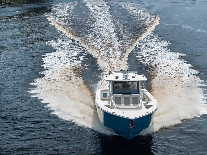 Solace41 Yacht Photos Pics 