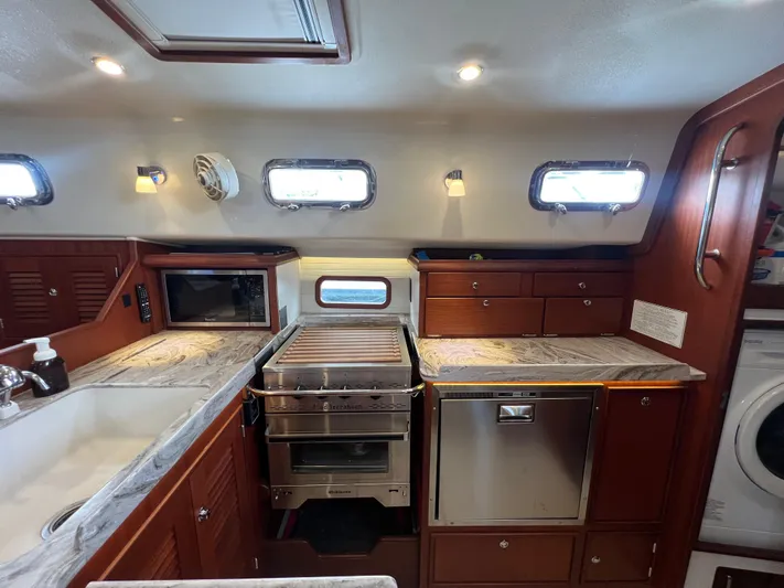 Redeemed Yacht Photos Pics 