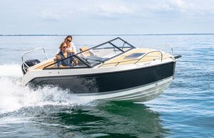 2023 Quicksilver ACTIV 605 CRUISER