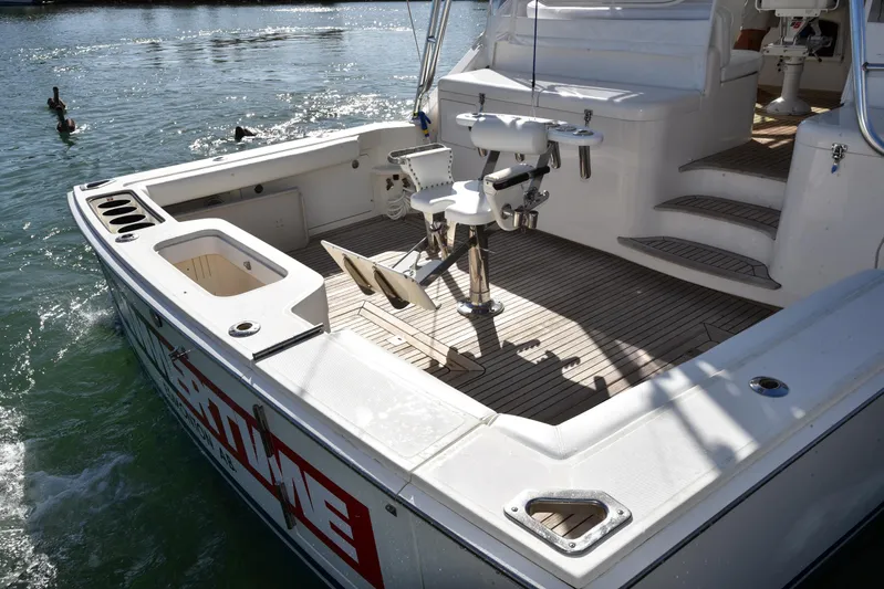 Hammertime Yacht Photos Pics 