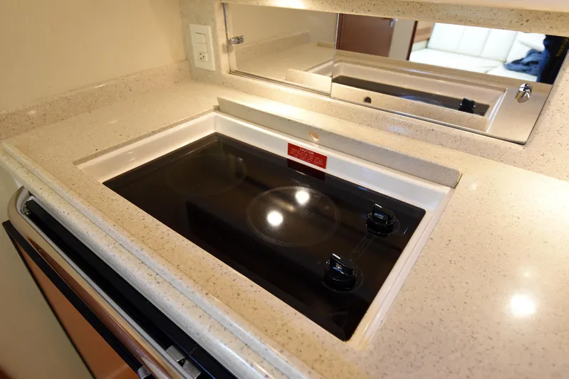 Hammertime Yacht Photos Pics 