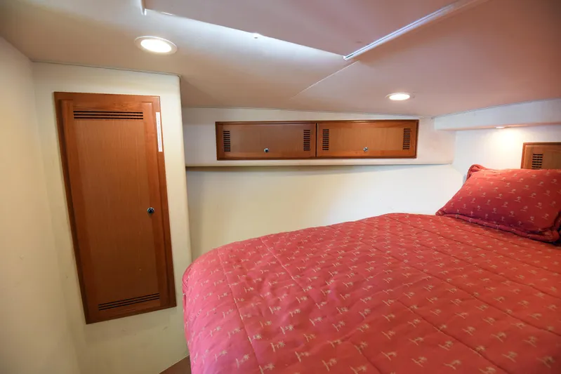 Hammertime Yacht Photos Pics 