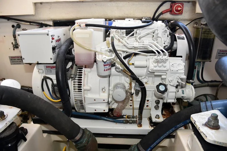 Hammertime Yacht Photos Pics 