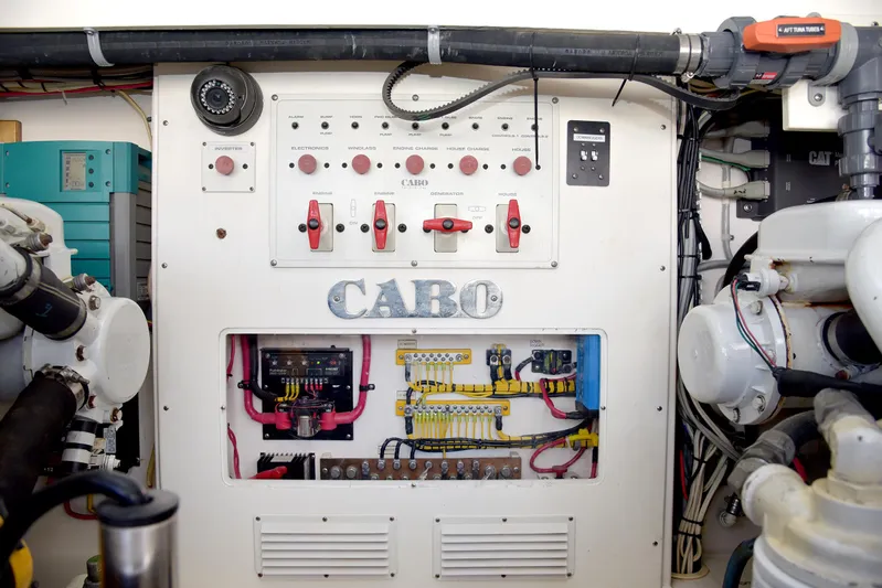 Hammertime Yacht Photos Pics 