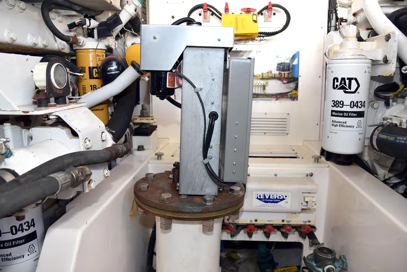 Hammertime Yacht Photos Pics 