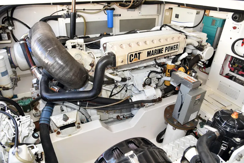 Hammertime Yacht Photos Pics 