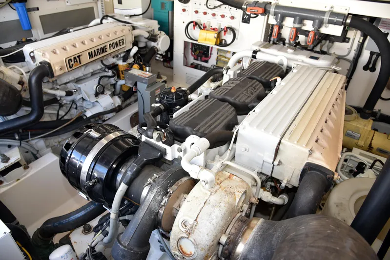 Hammertime Yacht Photos Pics 