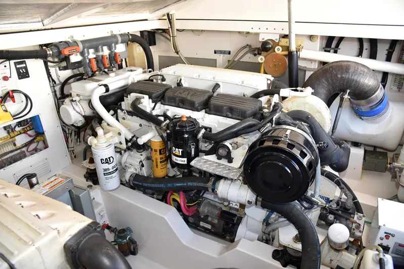 Hammertime Yacht Photos Pics 