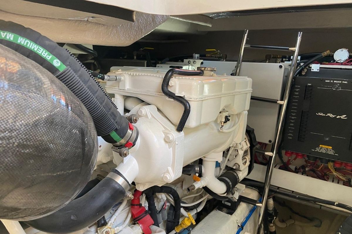 2015 Sea Ray 47 