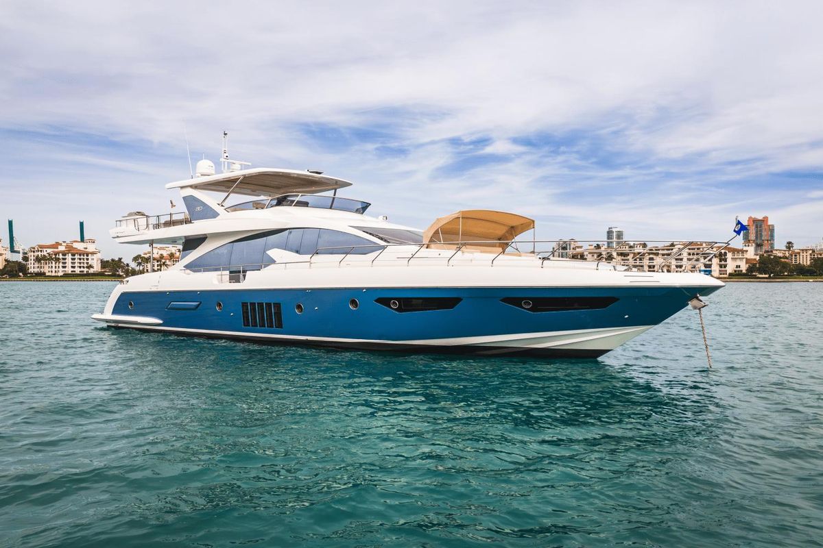 2017 Azimut 80 