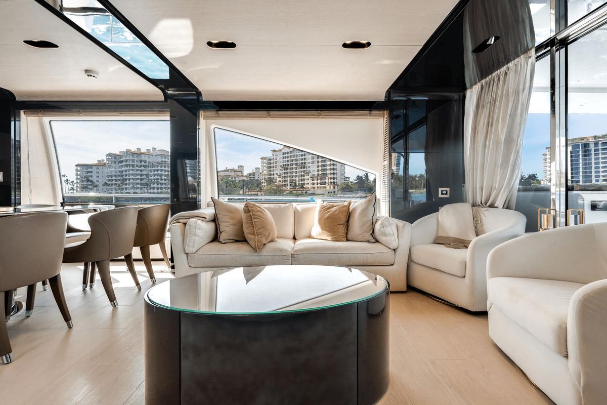 2017 Azimut 80 