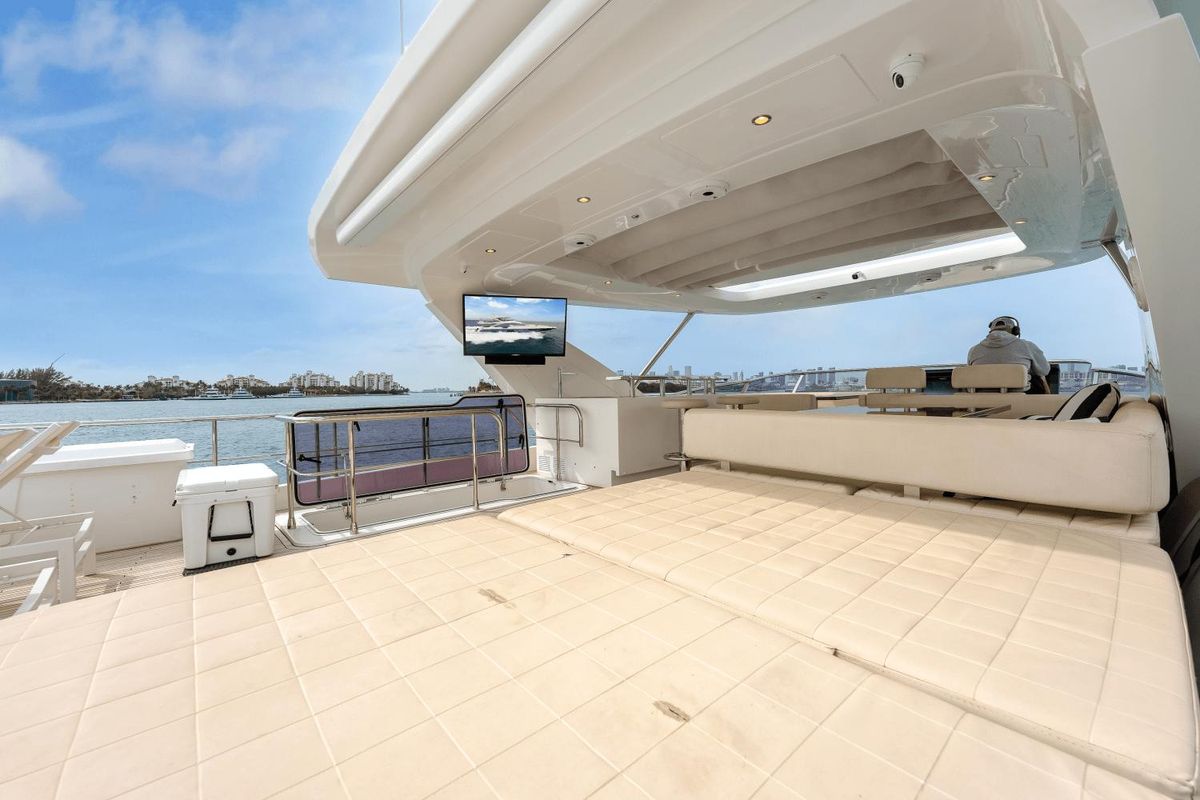 2017 Azimut 80 