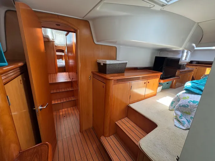 Done Diggin Yacht Photos Pics 