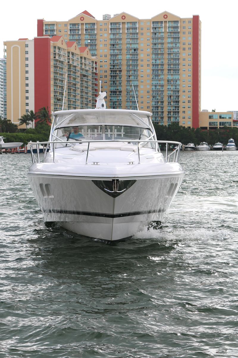 2012 Intrepid 47 