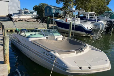 Hurricane SunDeck 237 OB