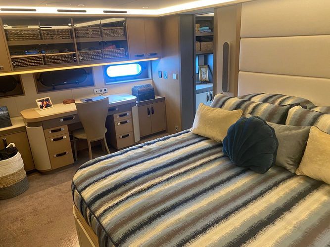 2009 Damen Yachting 123 