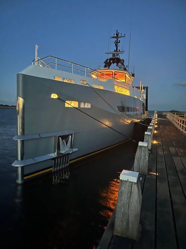 2009 Damen Yachting 123 