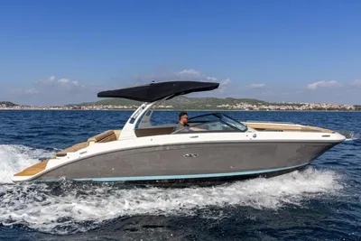 2021 Sea Ray SDX 270 6.2L 350HP inboard