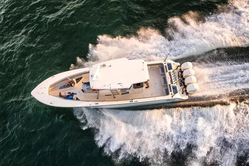 Giddy Up Yacht Photos Pics Manufacturer Provided Image