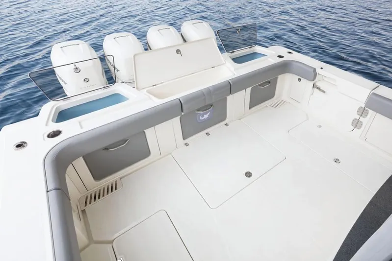 Giddy Up Yacht Photos Pics Manufacturer Provided Image