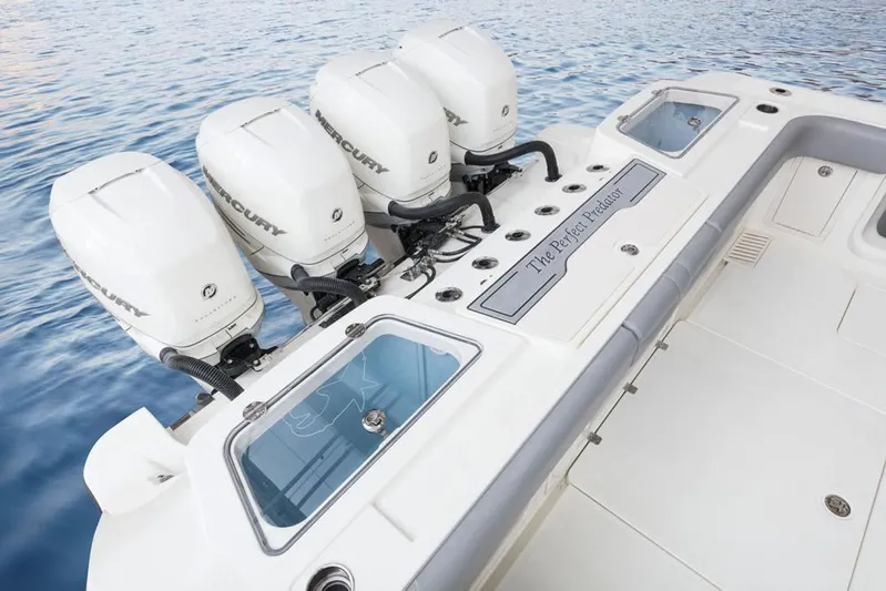 Giddy Up Yacht Photos Pics Manufacturer Provided Image