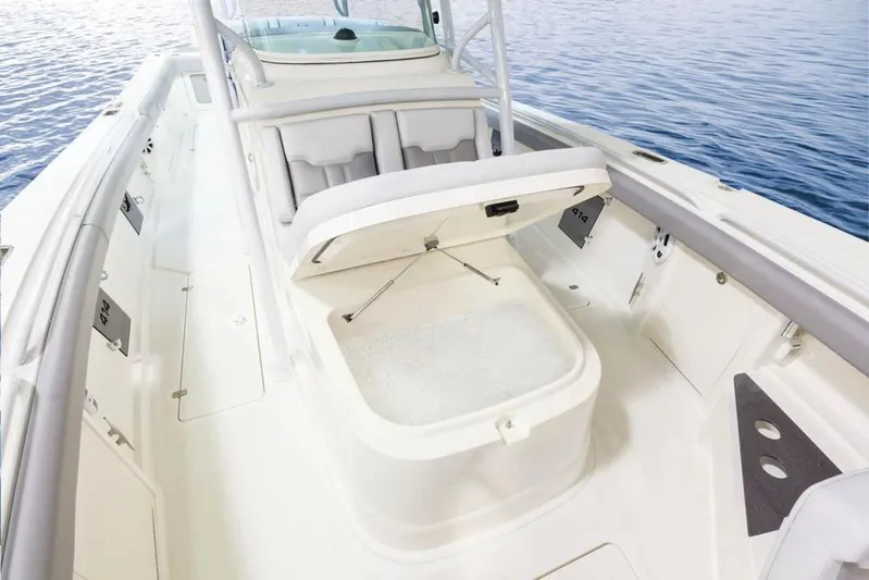 Giddy Up Yacht Photos Pics Manufacturer Provided Image