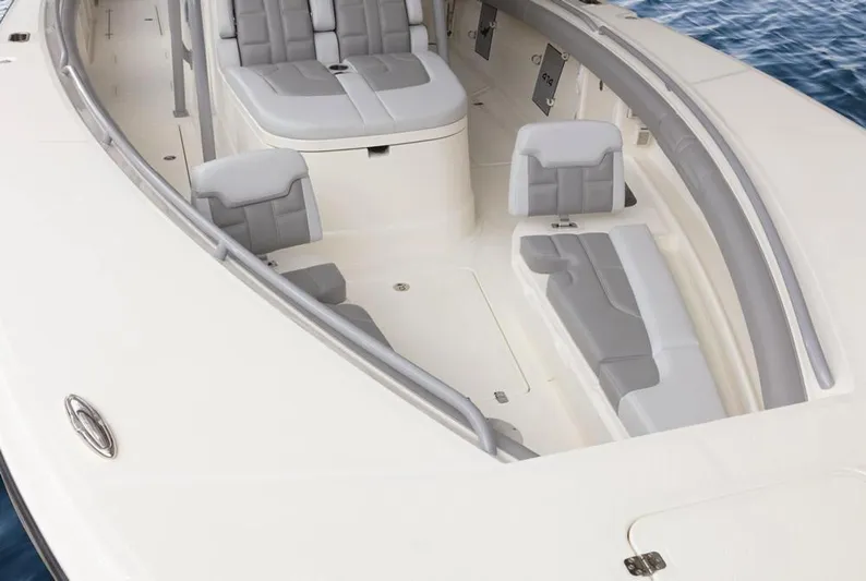 Giddy Up Yacht Photos Pics Manufacturer Provided Image