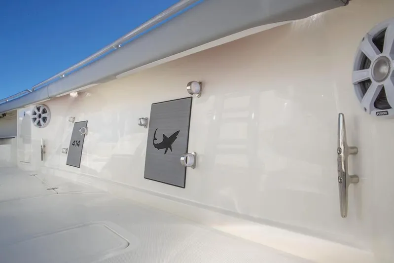 Giddy Up Yacht Photos Pics Manufacturer Provided Image