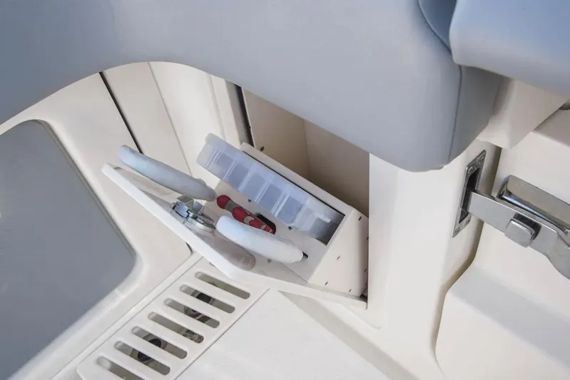 Giddy Up Yacht Photos Pics Manufacturer Provided Image