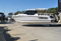 2019 Jeanneau 795 Weekender