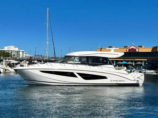 Regal 42 Xo Yacht Photos Pics 