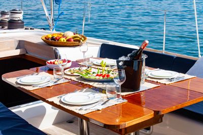 Yacht