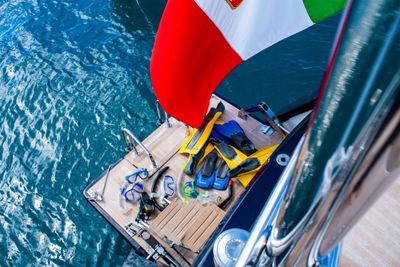 Yacht