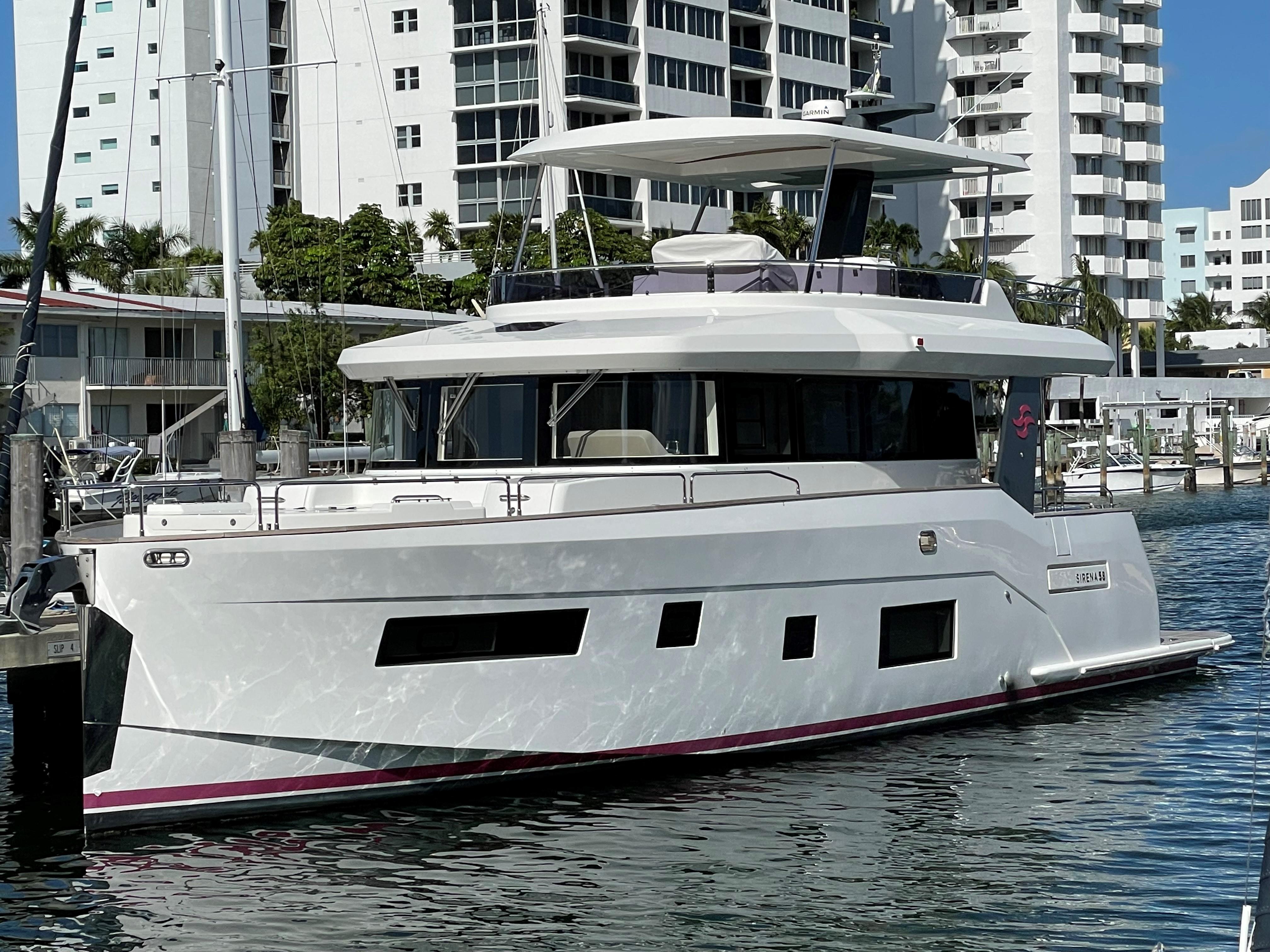 sirena 58 motor yacht