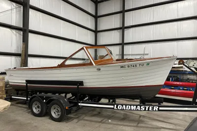 Lyman 21 Runabout