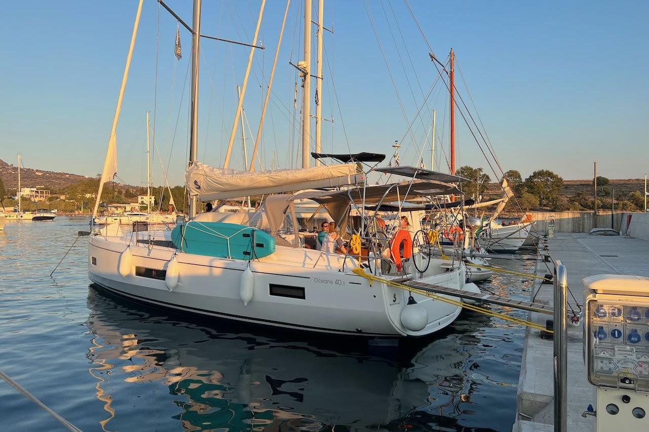 2022 Beneteau Oceanis 40.1