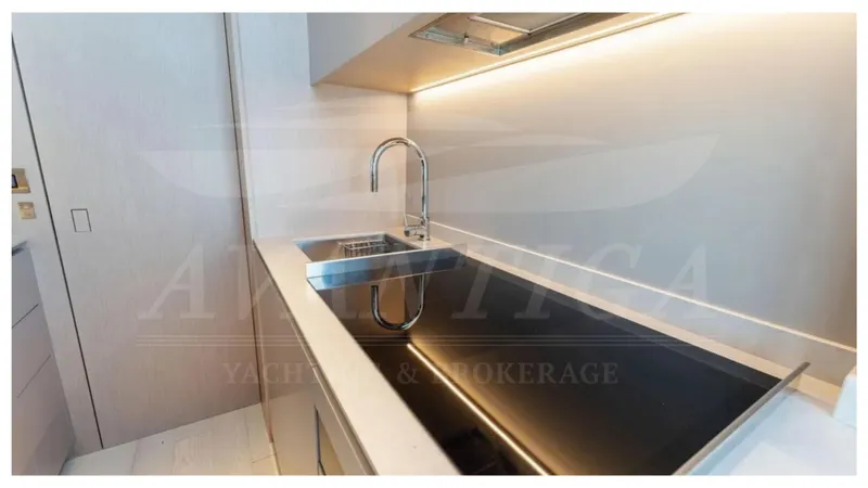  Yacht Photos Pics Ferretti 780