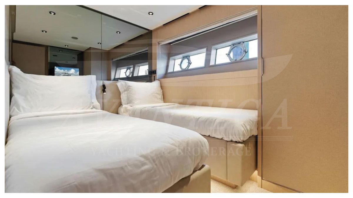 2023 Ferretti Yachts 78 