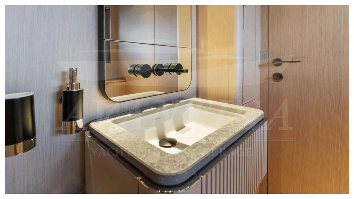 2023 Ferretti Yachts 78 