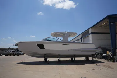 Aviara AV40