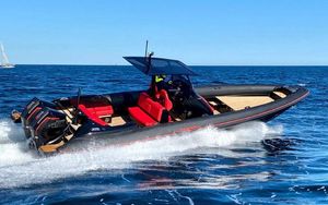2020 Technohull seaDNA 999